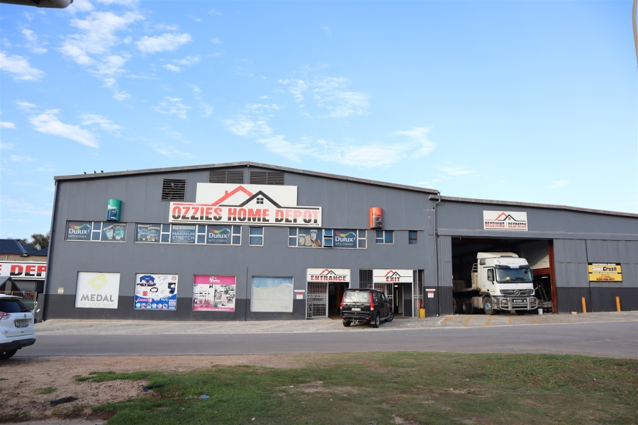 Commercial Property for Sale in Wavecrest Eastern Cape